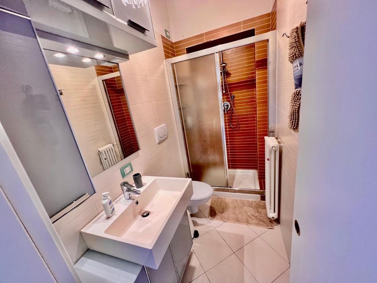 Divina Luxury Apartment With Jacuzzi Near The Lake Комо Экстерьер фото